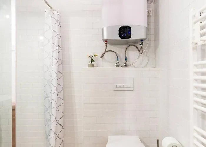 New! Location Flat By The Synagogue Apartament *